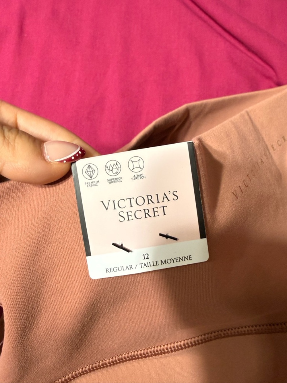 Victoria's Secret Blush Pink Incredible Studio Legging